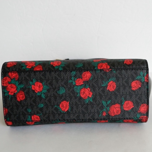 MICHAEL KORS MEDIUM SELMA 🌹 ROSE PRINT BLACK LOGO MESSENGER CROSSBODY BAG NWT - Picture 11 of 13